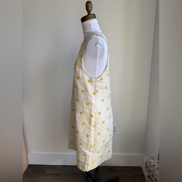 ANTHROPOLOGIE ECOTE BEIGE YELLOW KEYHOLE DRESS EMBROIDERED FLOWER MEDIUM - Picture 4 of 9